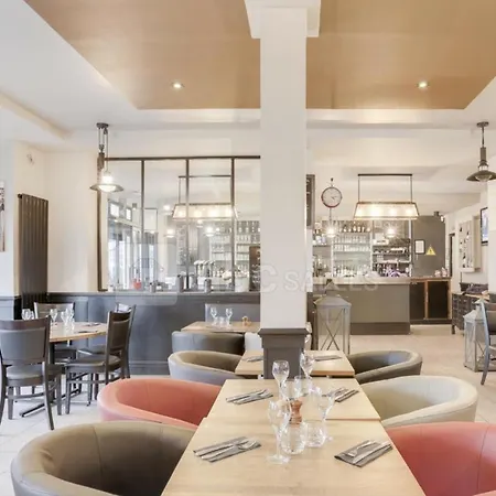Hotel Trianon Ouen Saint-Ouen (Seine-Saint-Denis)