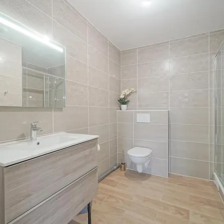 Hotel Trianon Ouen Saint-Ouen (Seine-Saint-Denis)